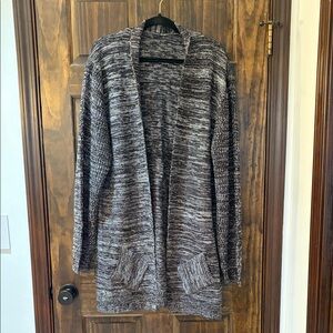 Cozy Gray Men’s Sweater